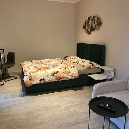 Garden Apartment Karolina Ostrava Luaran gambar